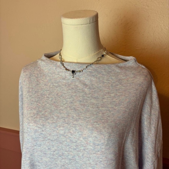 soft girl boat neck lightweight sweater - Picture 2 of 8